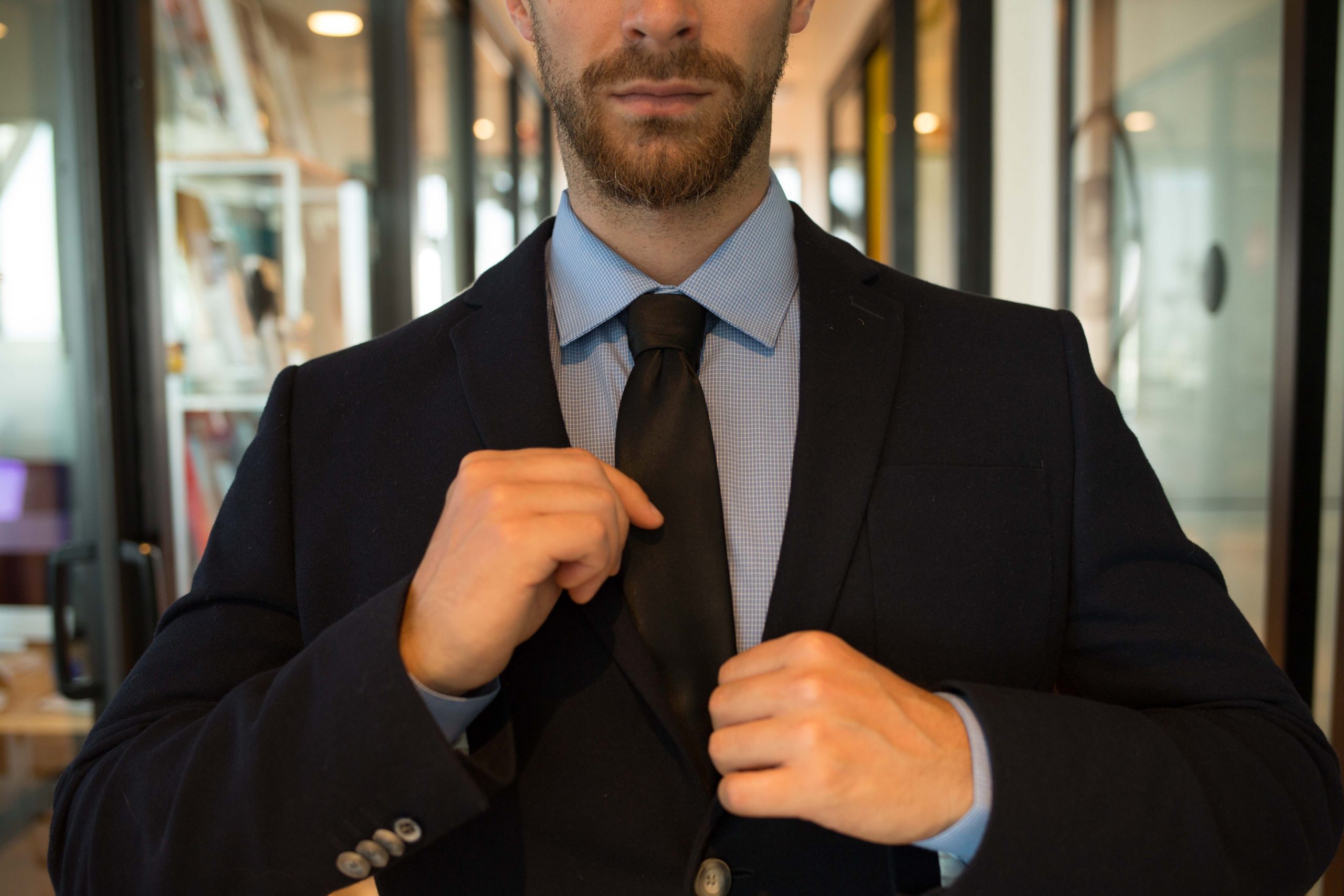 Saco online y corbata